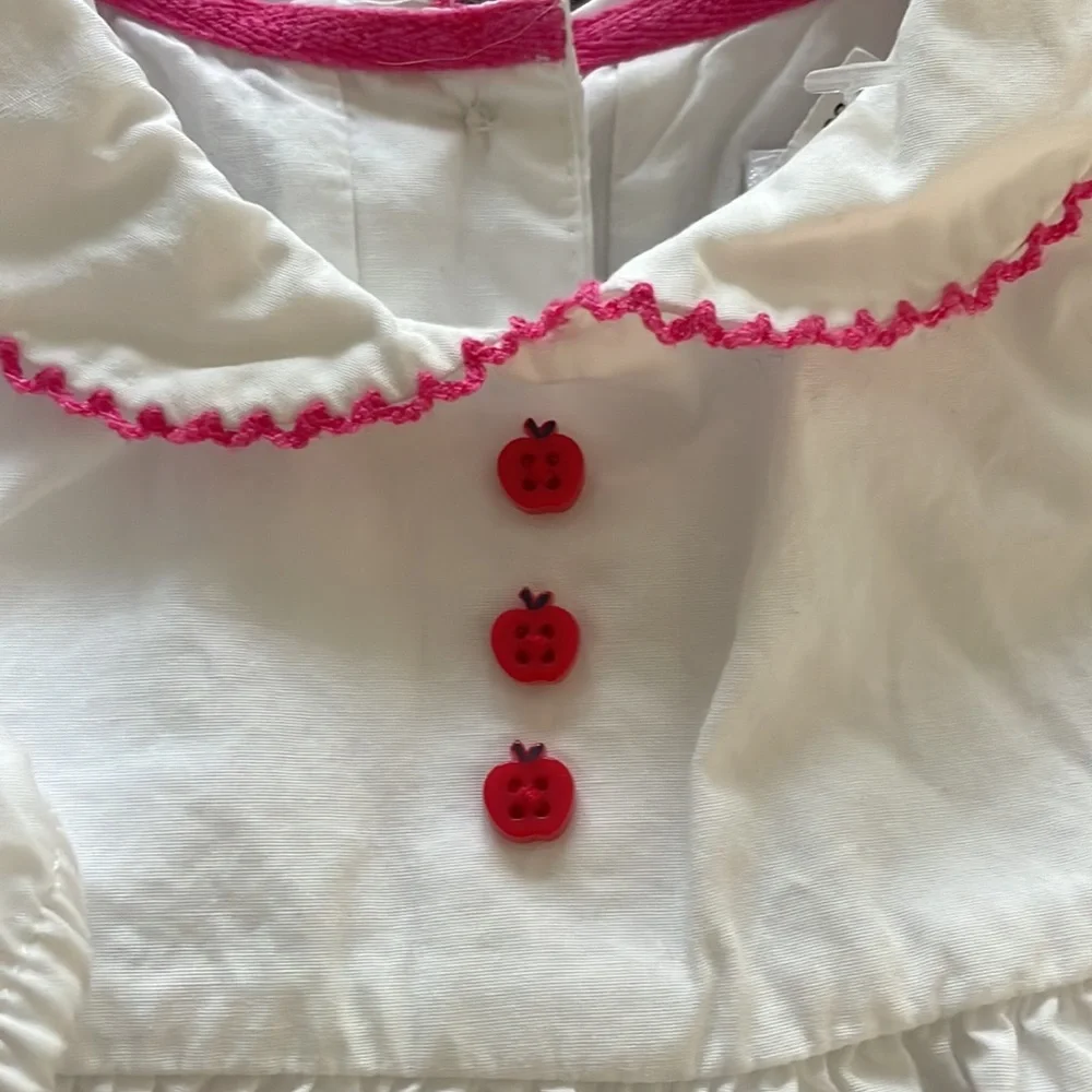 Gymboree NWOT apple button 0-3months apple and floral